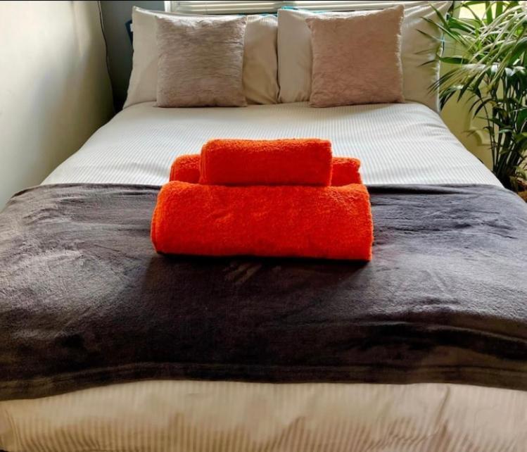 Elkstone Studio Private Hottub Pet Friendly Malvern Kültér fotó
